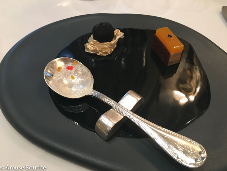 Amuse Bouche Le Cinq 3 stele Michelin Paris