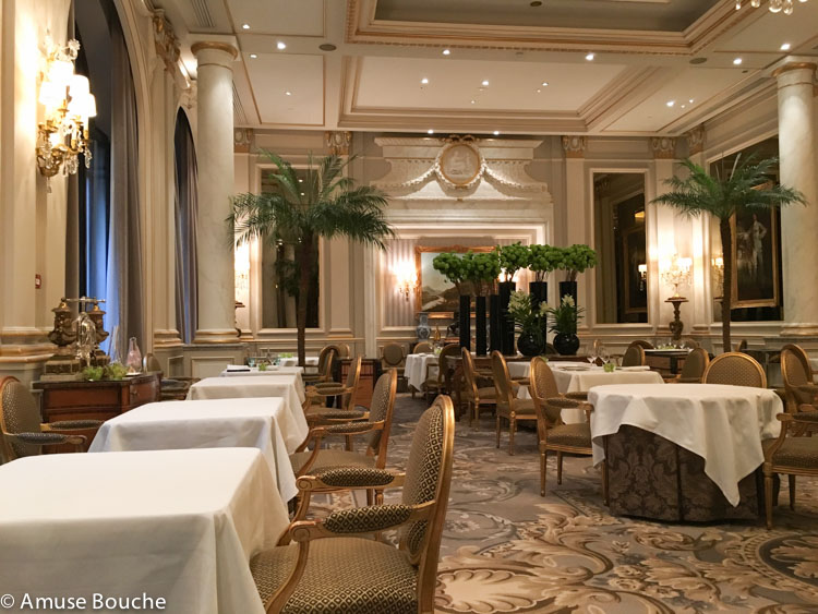 pranz la Restaurant Le Cinq 3 stele Michelin Paris