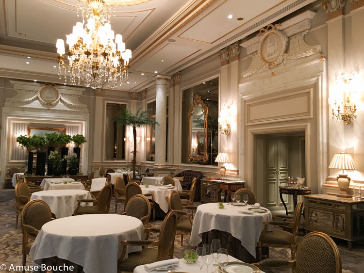 Restaurant Le Cinq 3 stele Michelin Paris Hotel George V