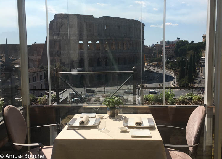 Masa cu priveliste Aroma Restaurant Roma Colosseum