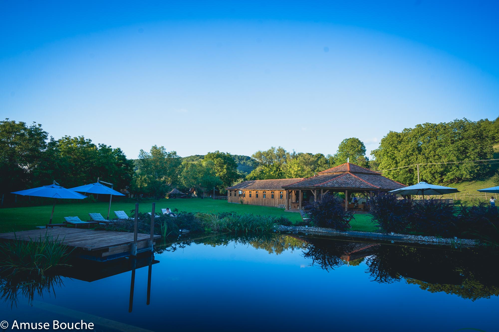 valea verde cund transilvania exterior lac