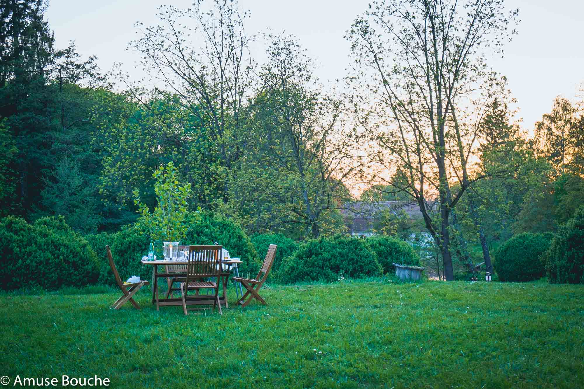 Zabola Castle romantic table garden