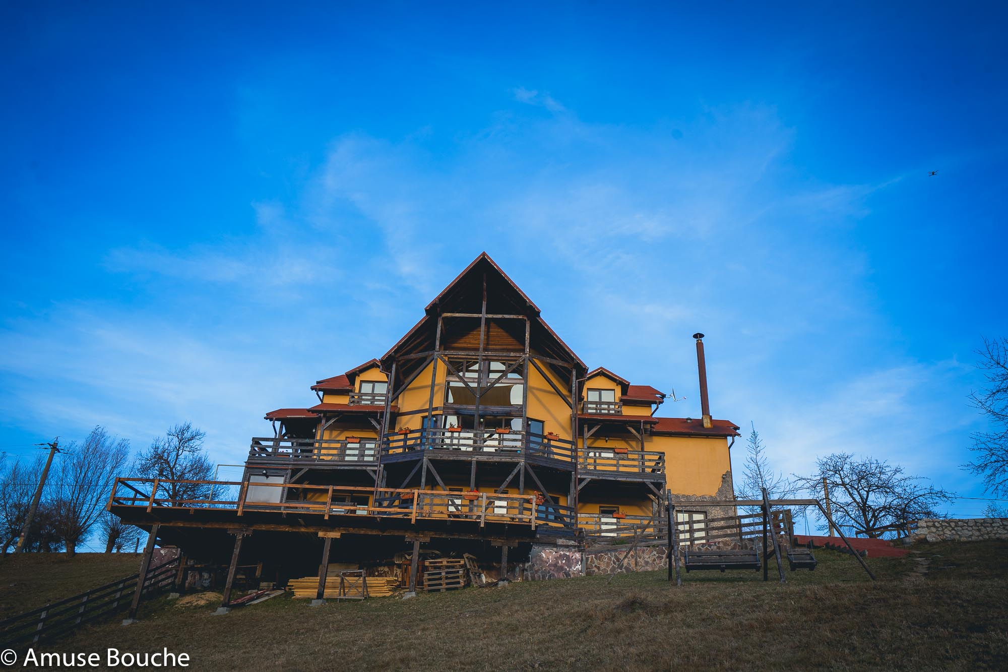 Akasha Yoga Retreat Brasov exterior